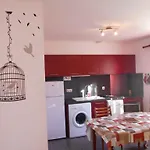 Les Passerons بيت للعطل *