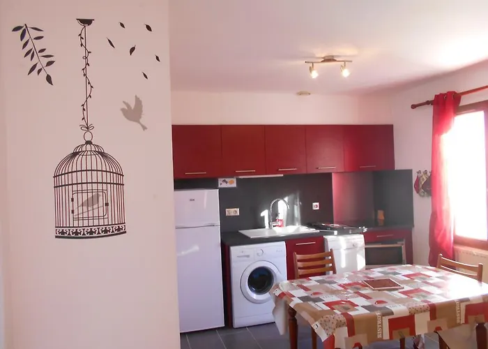 Les Passerons Nyaraló *